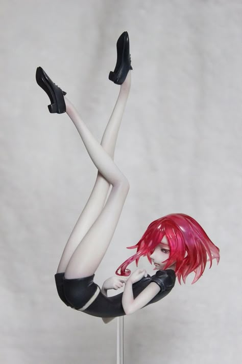 Houseki no Kuni - Shinsha - 1/9 (Komakkou) | MyFigureCollection.net Anime Shelf, Houseki No Kuni, Piskel Art, Figure Reference, Anime Figurines, Figure Poses, Human Poses, Cool Poses, Body Poses