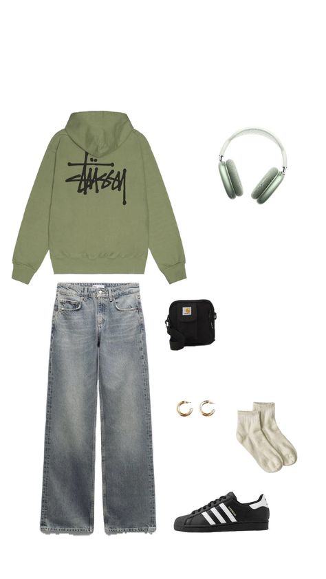 Copenhagen Style 2024, Cophengan Style, Stüssy Hoodie, Outfit For Spring, Copenhagen Street Style, Copenhagen Style, Inspo Outfit, Stockholm Fashion, Cute Comfy Outfits