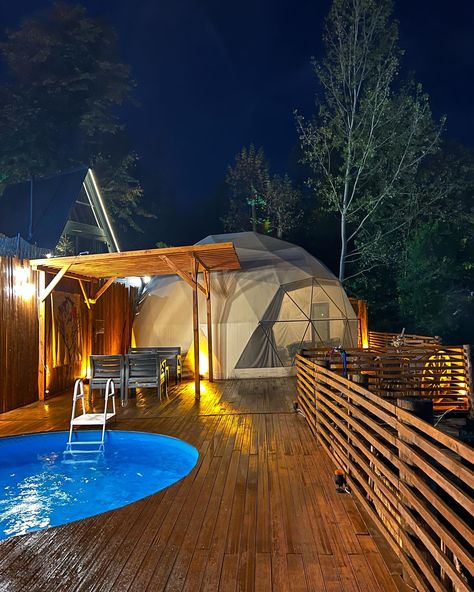 Luxury Utensils, Luxury Glamping Ideas, Glamping Business, Content Aesthetic, Dome Homes, Awesome Houses, Turkey Travel Guide, Hotel Ideas, Geodesic Dome Homes