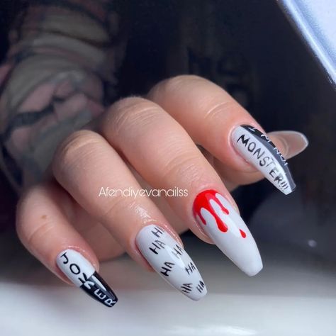 Joker Nails Simple, Joker Nail Ideas, Joker Halloween Nails, Joker Nails Designs Simple, Joker Themed Nails, Joker Nails Acrylic, Joker Inspired Nails, The Joker Nails, Joker Nails Designs