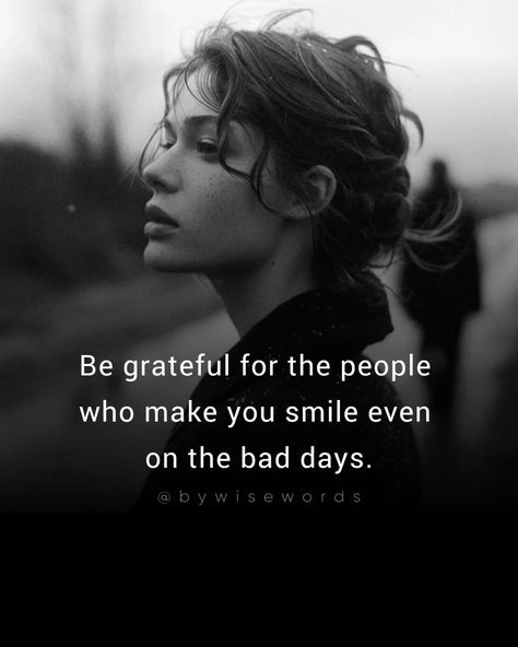 Be grateful for the people... Quotes About Being Grateful For Someone, Good People Quotes, Grateful Quotes, Be Grateful, People Quotes, Good People, Make You Smile, Quotes, Quick Saves