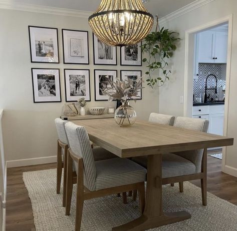 Home Decor Dinner Room, Photo Wall Behind Dining Table, Dining Room Decor Simple, Picture Wall Behind Dining Table, Home Decor Ideas Kitchen Dining Room, Dining Area Against Wall, Dining Room Ideas Grey Walls, Beige Wall Dining Room, Wall Behind Kitchen Table Decor