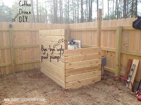 Diy Outdoor Showers, Pool Equipment Cover, Pool Equipment Enclosure, Hidden Pool, Outdoor Showers, Landscaping Diy, Wood Screens, Backyard Pool Landscaping, Diy Pool