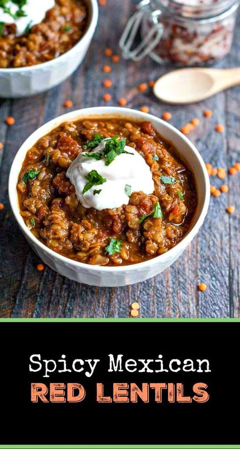 This spicy Mexican red lentils dish is a hearty, healthy meal. Spicy and comforting, this is the perfect vegetarian chili alternative. Red Lentil Recipes Easy, Lentil Side Dish, Lentil Recipes Easy, Red Lentil Recipes, Vegetarian Chili Easy, Lentil Dishes, Diy Easy Recipes, Red Lentils, Vegetarian Chili