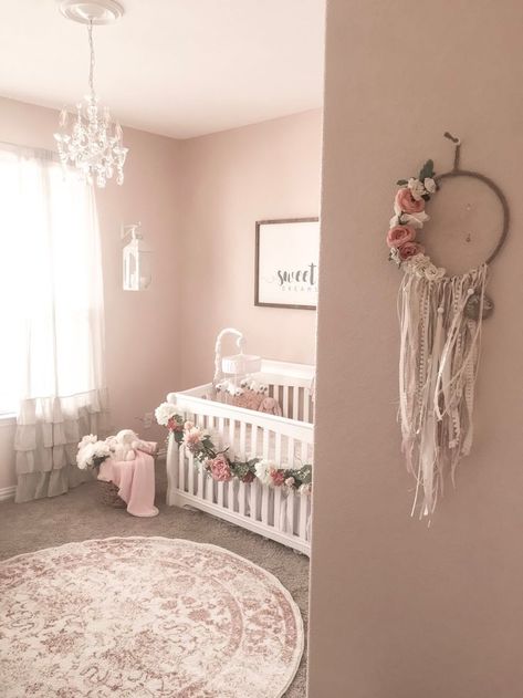 Baby girl nursery design and ideas Baby Room Boy, Nursery Design Girl, Nursery Woodland, Girl Nursery Room, Baby Room Design, Nursery Baby Room, Baby Girl Nursery, Pink Nursery