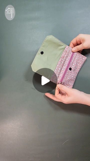 Sewing Money Pouch, How To Make A Wallet, Fabric Purses Handmade, Zipper Wallet Tutorial, Diy Wallet Pattern Free, Phone Purse Pattern, Tendersmile Handmade, Diy Wallet Pattern, Wallet Pattern Free