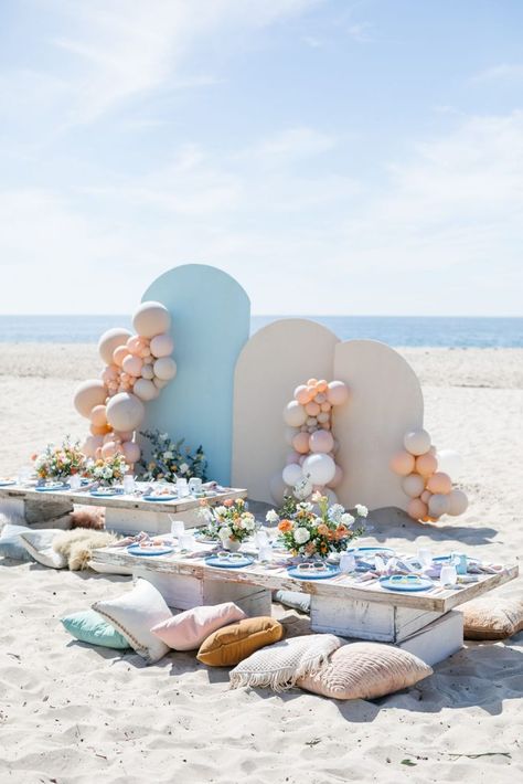 First Birthday At The Beach, Birthday Party On The Beach, Beach Gender Reveal, Beach Picnic Party, Birthday At The Beach, Party At The Beach, Party On The Beach, 10th Birthday Party, Teepee Party