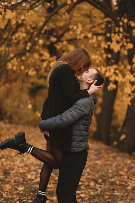 Winter Couple Pictures, Album Artwork Cover Art, Dear Future Husband, Outdoor Photos, Fall Photoshoot, Fall Pictures, 3 In One, Engagement Photoshoot, Picture Poses