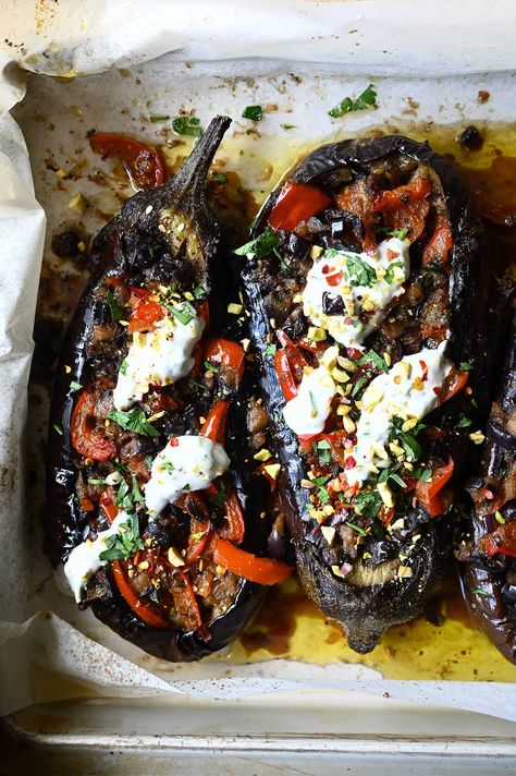 Greek Stuffed Eggplant Recipes, Lebanese Stuffed Eggplant, Stuffed Aubergine Vegetarian, Stuffed Aubergine Recipe, Low Carb Middle Eastern Recipes, Lebanese Vegetable Recipes, Indian Eggplant Recipes Simple, Lebanese Eggplant Recipes, Middle Eastern Eggplant Recipes