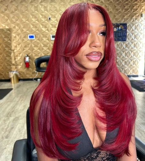 🤔💭Will you try this look and color?? 🍷🍷🔥🔥 _____👉Follow, @letstalkhairs promotes dopest hairstyles, hair fashion and discussions 📩 DM FOR DIFFERENT PROMO PACKAGES AVAILABLE ON THIS PAGE www.letstalkhairs.com ____________________ ✂️featured stylist: @hairbyhoneyy_ 📍: Calumet City, IL DM HER 👆 FOR THIS STYLE ______________________ IGNORE ️  frontalwig,  lacewigs,  ponytails, hdfrontal, traditional Sew In, quick weave, 613 hair,  hairstylist hdlacewig frontalwigs fulllacewigs  ponytail h... Wig With Layers, Hd Lace Wig, Hair Laid, Front Lace Wigs Human Hair, Lace Hair, Human Hair Lace Wigs, Sew In, Baddie Hairstyles, Love Hair