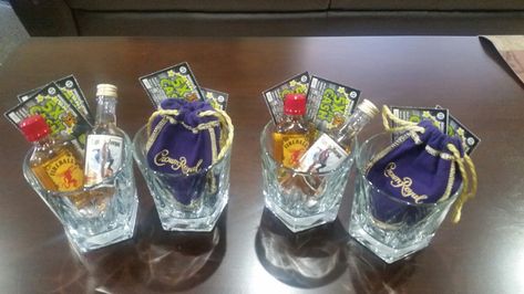 Small gift idea: Glass, hershey kisses, mini shot bottles, lotto tickets Fireball Mini Bottle Gift Ideas, Mix Drink Gift Ideas, Mini Shot Bottles Gifts, Mini Drink Gift Ideas, Mini Shots Gift Ideas, Shooter Gift Ideas, Small Liquor Bottles Gift Ideas, Mini Alcohol Bottles Gifts, Mini Alcohol Gifts