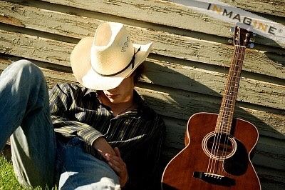 Cowboy With Guitar, Cowboy Playing Guitar, Countryside Interior, Music Pic, American Countryside, Cowgirl Photoshoot, Photography Graduation, One Dance, Musician Photography