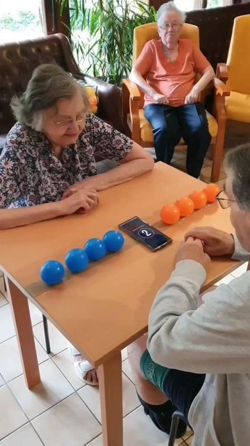 Elderly Activities Games, Senior Care Activities, Games For Senior Citizens, Senior Center Activities, Senior Citizen Activities, Senior Living Activities, Alzheimers Activities, Nursing Home Activities, Cognitive Activities