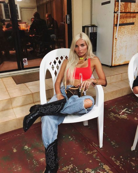 Princess Pia Mia, Pia Mia, Bell Bottom Jeans, Instagram