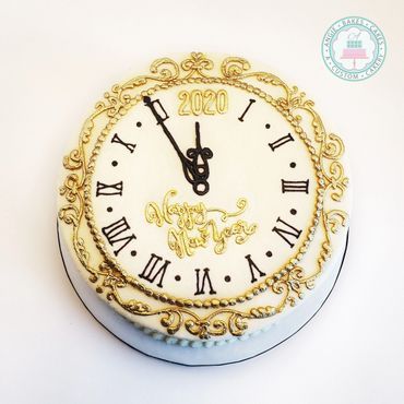 New Years Eve clock face cake New Years Eve Cakes, New Years Eve Cake Ideas, New Year’s Eve Cake, New Years Cake Decorating, Happy New Year Cake Design, New Years Cake Ideas, New Year Theme Cake, New Years Eve Cake, New Year Cake Designs