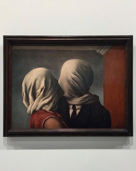 Jurgen Vermaire on Instagram: “René Magritte, The Lovers II, 1928, oil on canvas, 54 x 73 cm, Museum of Modern Art, New York.  Belgian artist René Magritte, 1898-1967,…” Magritte The Lovers, Rene Magritte, The Lovers, Museum Of Modern Art, Oil On Canvas, Modern Art, New York, Canvas, Art