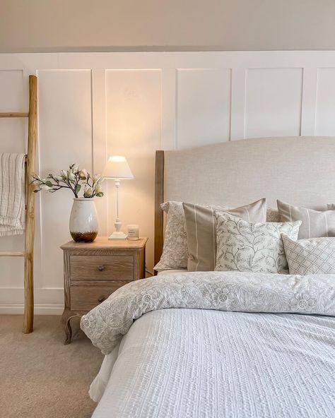 Beige bedrooms Modern Farmhouse style theblossomshome Bedroom Neutral Tones, White Panel Bedroom, Sand Candle, White Flooring, Stair Basket, Cloakroom Toilet, Beige Bedroom Decor, Calming Bedroom, Beige Bedroom