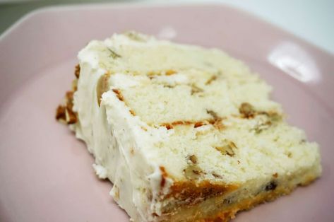 White Chocolate Cake is a moist and tender cake with coconut and pecans that is topped with a creamy white chocolate cream cheese frosting. Top it with more pecans and it's like a white chocolate twist on a German Chocolate Cake. | White German Chocolate Cake | Frosting for White Chocolate Cake | White Chocolate Coconut Pecan Cake | Recipes with Cake Flour | Layer Cake #WhiteChocolate #Cake #Recipes #GermanChocolate #CreamCheeseFrosting Coconut Pecan Cake Recipe, Chocolate Cake With Cheesecake, White Chocolate Cream Cheese Frosting, White Chocolate Desserts, German Chocolate Cake Recipe, Chocolate Cake From Scratch, White Chocolate Cream, Cake With Coconut, White Chocolate Recipes