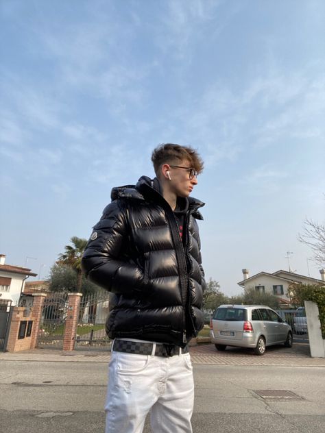 Puffer Vest Outfit Men, Drill Videos, Celebrity Boys, Vest Outfits Men, Bubble Jacket Men, Puffer Vest Outfit, I Need A Boyfriend, Moncler Men, Moncler Puffer