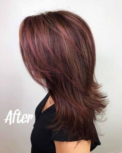 Burgundy Highlights on Light Brown Hair Light Brown Hair With Red Highlights Caramel, Burgundy Highlights On Light Brown Hair, Hair Burgundy Highlights, Light Burgundy Hair, Balayage Hair Brunette Short, Balayage Brown Hair, Balayage Hair Bob, Balayage Hair Blonde Short, Balayage Hair Blonde Long