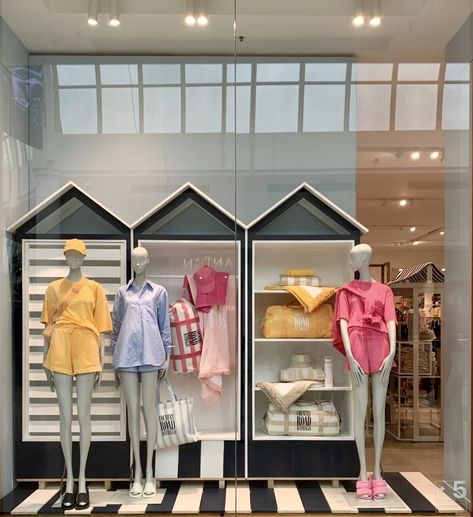 Summer Merchandising, Coastal Windows, Summer Window Display, Windows Design, Summer Window, Store Window Display, Yves Delorme, Presentation Ideas, Retail Windows