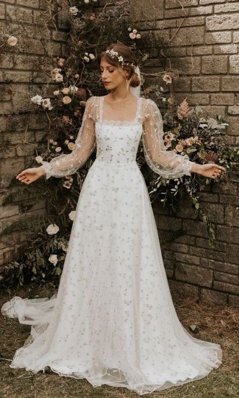 Wedding Dresses For Size 8 Women, Cottagecore Wedding Dress, Cottagecore Wedding, Wedding Dresses Mermaid, Handmade Wedding Dresses, Pretty Wedding Dresses, Dream Wedding Ideas Dresses, Dresses Mermaid, Summer Fashion Dresses