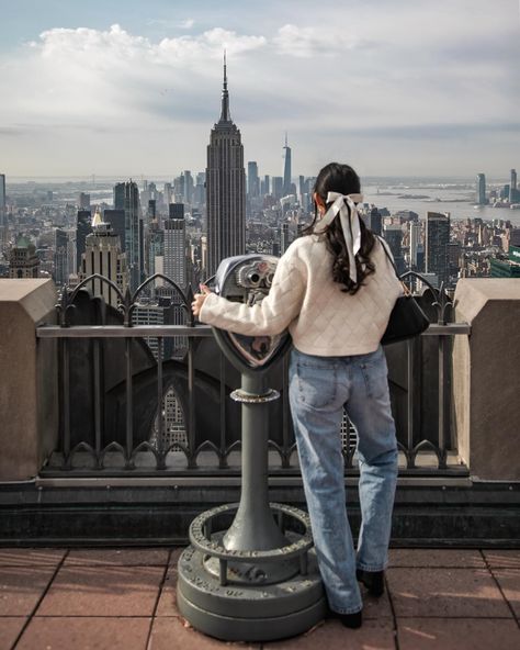 Is it even a trip to New York if you don’t head to an observation deck for those city views? It’s old school, but I always love popping up to @topoftherocknyc. The retro binoculars make for a great photo prop, and it looks out so perfectly over the Empire State Building. #newyorkcity #newyorknewyork #newyork_instagram #topoftherock #nycarchitecture #newyorkstateofmind #newyorkcityphotography #newyorktravel #newyorktrip #newyorkexplored #newyorkskyline #visitnewyork #visittheusa #sheisnotlost... Nyc Observation Deck, Empire State Building Picture Ideas, Nyc Things To Do, New York Photo Dump, Empire State Building Observation Deck, Nyc Poses, New York Instagram Pictures, New York Picture Ideas, New York Photo Ideas