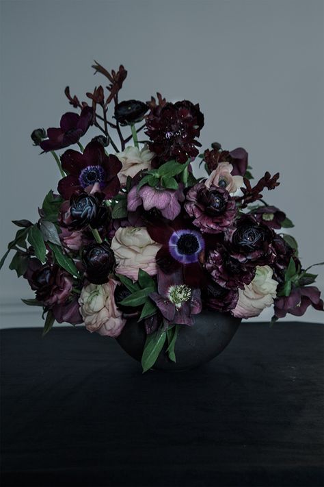 Deep Purple Flowers Wedding, Wedding Florals Jewel Tones, Deep Jewel Tone Wedding, Dark Flower Arrangements, Moody Flower Arrangements, Dark Jewel Tone Wedding, Dark Floral Arrangements, Jewel Tone Bridal Bouquet, Moody Bridal Bouquet