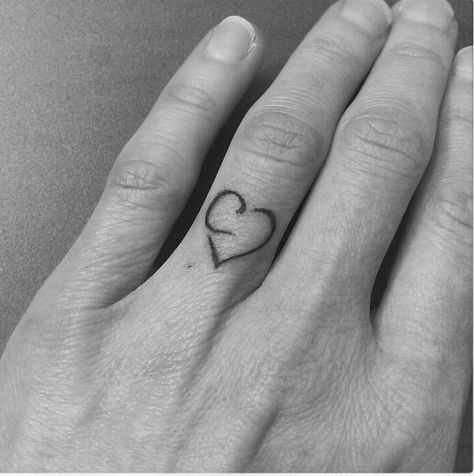 C♡ Heart Finger Tattoo With Initial, C Initial Tattoo Letter C, C Tatoos Letter, Letter C Tattoo Ideas Initials, C Letter Tattoo Design, Initial Tattoo C, Initial C Tattoo, C Tattoo Letter, Tattoo Letter C