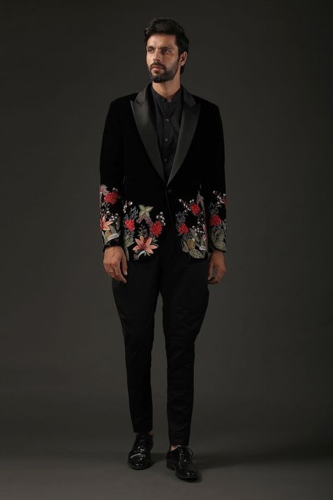 Wedding Cocktail Outfit, Embroidered Tuxedo, Mens Tux, Embroidered Blazer, Resham Embroidery, Resham Work, Tuxedo Black, Rohit Bal, Cocktail Outfit