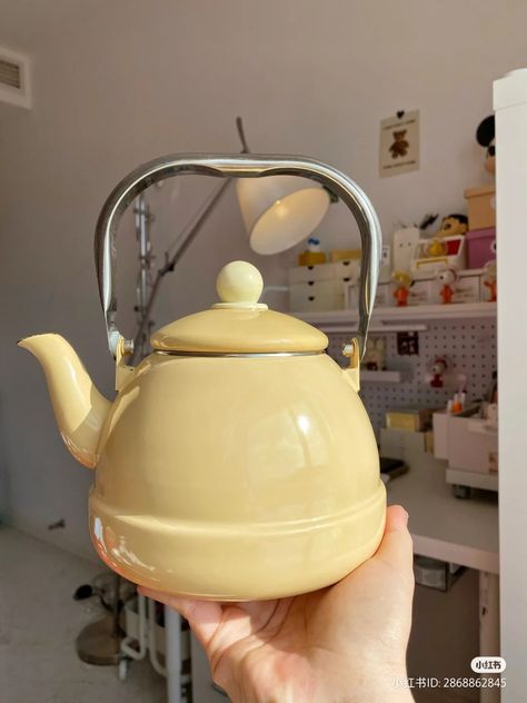 Aesthetic Kitchen Utensils, Cute Kitchen Supplies, Kitchen Supplies Aesthetic, Kitchen Tools Aesthetic, Aesthetic Kettle, Kettle Aesthetic, Korean Kitchenware, Aesthetic Kitchenware, Cute Kitchenware