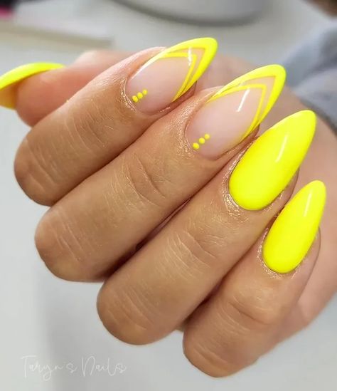 Neon Yellow Nails, Neon Nail Designs, Yellow Nails Design, Yellow Nail, Spring Nail Art, Neon Nails, Yellow Nails, Nail Designs Spring, Floral Nails