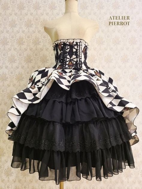 Diamond Circus Corset Skirt by Atelier Pierrot Pierrot Clown Outfit, Circus Core Outfits, Circus Inspired Outfit, Chess Outfit, Clown Skirt, Drag Clown, Circus Clothes, Circus Ball, Jester Outfit