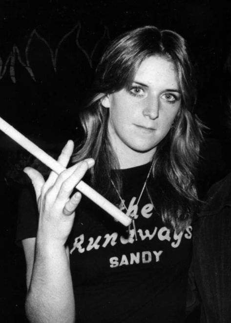 Once Upon a Time, There Was a Little Girl Named Sandy Who Wanted to Play the DrumsOnce Upon a Time, There Was a Little Girl Named Sandy Who Wanted to Play the Drums Sandy West, Cherie Currie, Female Drummer, The Runaways, Gil Scott Heron, Lita Ford, Women Of Rock, Mazzy Star, Music Pics