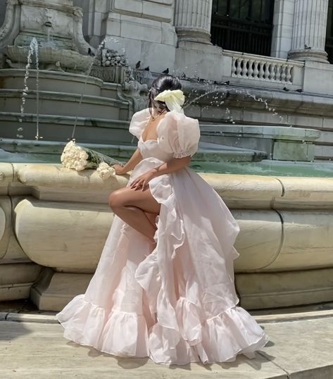 Princess Aesthetic Prom Dresses, Coquette Sweet 16 Dresses, Coquette Princess Dress, Fluffy Dresses Long, Pink Puffy Dresses, Pink Dress Puffy, Fluffy Dress, Debut Photoshoot, Poofy Dress