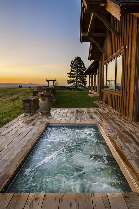 Modern Hot Tubs, Backyard Spa, Wooden Pool, Swim Spas, Endless Pool, Wooden Deck, Small Pool Design, Jacuzzi Outdoor, Small Pools