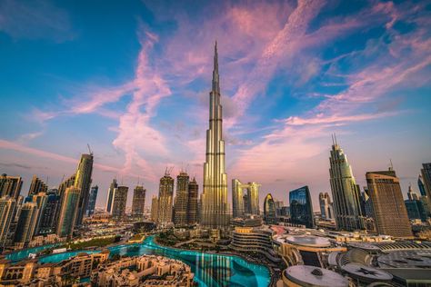 A view of the Burj Khalifa on December 31, 2019. Burj Khalifa Photography, Dubai Buildings, World Famous Buildings, Water Theme Park, Artificial Island, Dubai Skyscraper, Indoor Waterfall, Famous Architecture, Palm Island