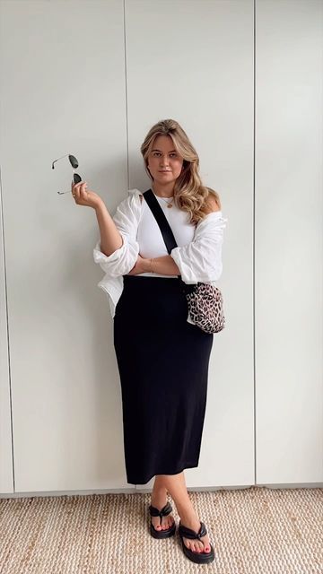 Spring Summer Plus Size Fashion, Chic Summer Outfits Plus Size, Mid Size Outfit Ideas Summer, Simple Midsize Outfits, Chic Style Plus Size, Mid Size Outfits 2023, Simple Mid Size Outfits, Midsize Chic Fashion, Midsize Skirt Outfit Summer