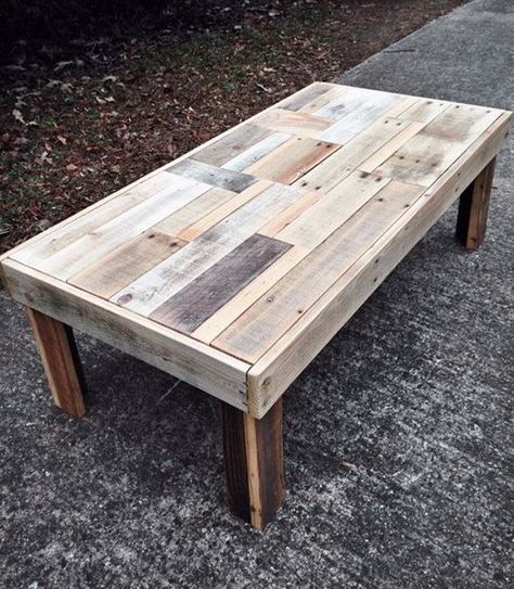 Shutter Table, Pallet Wood Coffee Table, Creative Table, Wooden Pallet Furniture, Into The Wood, Reclaimed Wood Coffee Table, Manicure Table, Wood Pallet Projects, Pallet Ideas