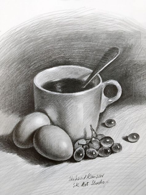 Sketches Pencil Objects, Pencil Sketch Of Objects, Food Colored Pencil Drawings, Cool Shading Drawing, Pencil Painting Ideas, Object Sketches Pencil Drawings, Still Life Pencil Shading Object, Still Life Sketch Realistic, Food Drawing Sketches Pencil