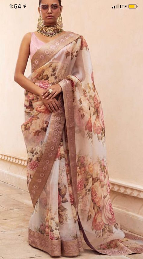 Sabyasachi Saree, Sabyasachi Mukherjee, Floral Sarees, Designer Sarees Online Shopping, Sabyasachi Sarees, Indian Sari Dress, Floral Print Sarees, Saree Blouse Designs Latest, Desi Style