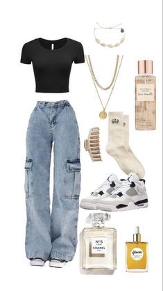 Nike Pro Under Jeans, Boxer Shorts Outfit, Shorts Outfit Ideas, Unusual People, Trendy Date Night Outfit, Wide Leg Jeans Outfit, Deadpool And Wolverine, Cute Outfits For School