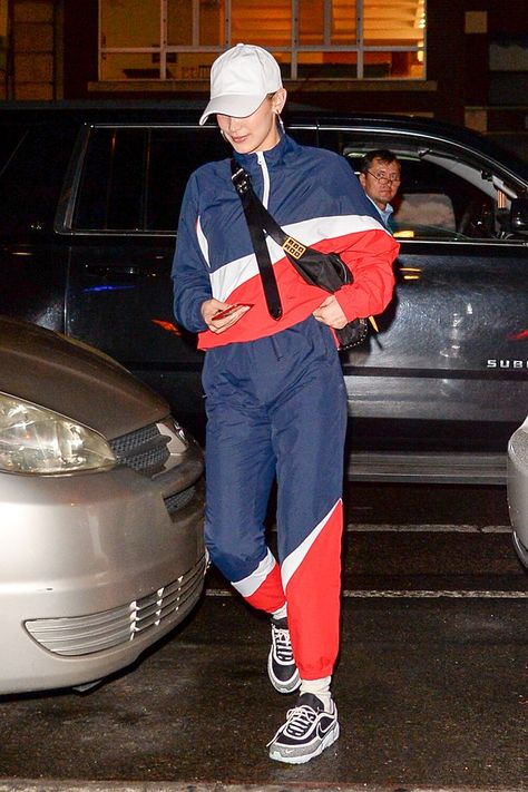 Kendall Jenner Casual, Cool Dad Hats, Bella Hadid Photos, Swishy Pants, Hat Outfits, Baseball Cap Outfit, Shell Suit, Dad Fashion, Bella Hadid Style