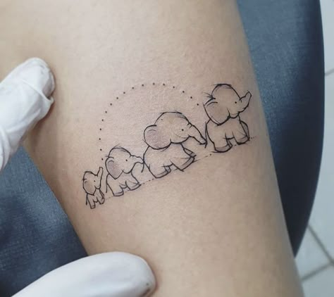 Family Tattoos 4 People, Three Elephant Tattoo, Elephant Family Tattoo, Baby Elephant Tattoo, Family Tattoo Ideas, Cute Foot Tattoos, Tiny Tattoos For Women, Cute Couple Tattoos, Elephant Tattoo Design