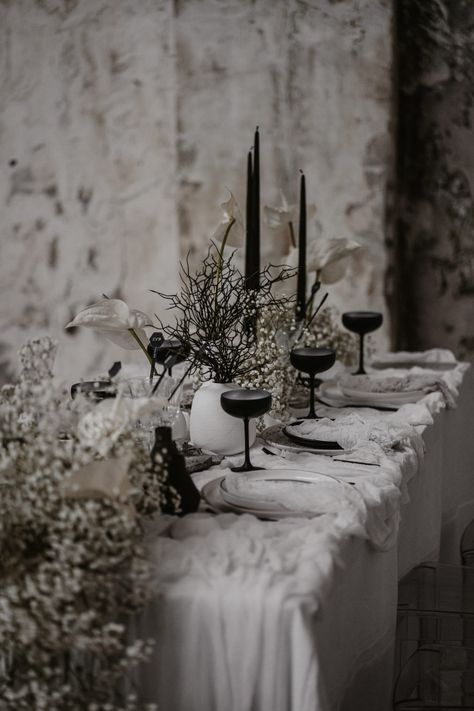 Monochromatic Wedding, Edgy Bridal, Monochrome Weddings, Dark Wedding, The Lane, Black White Wedding, Wedding Cake Inspiration, Coastal Wedding, Candle Dinner