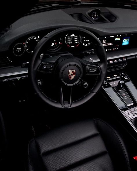 Black Porches Car, Black Suv Aesthetics, Black Porche Car, Porsche Dark Aesthetic, Porsche Interior Aesthetic, Black Porsche Aesthetic, Porsche Suv Interior, Matte Black Porsche, Black Car Interior