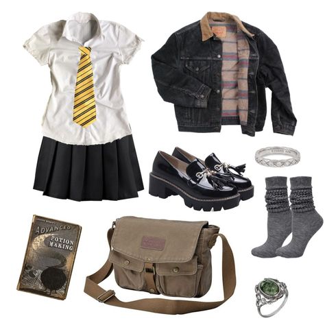 made by me <3 Harry Potter Clothes Hufflepuff, Huffle Puff Outfits, Modern Hufflepuff Outfits, Hufflepuff Outfit Uniform, Hufflepuff Outfit Ideas, Hogwarts Inspired Outfits, Harry Potter Outfit Ideas, Hufflepuff Uniform, Hufflepuff Outfit