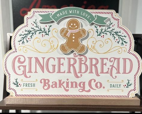 Gingerbread Baking, Chalk Crafts, Gingerbread Crafts, Baking Company, Chalk Couture, Christmas Frames, Diy Signs, Christmas In July, Christmas Movies