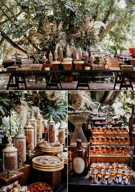 Antique Mexican Wedding, Mexican Wedding Decor Ideas, Jazz Inspired Wedding, Mexican Wedding Details, Mexican Food At Wedding, Colonial Wedding Theme, Mexican Wedding Food Ideas, Wedding Mexican Food, Mexican Wedding Dessert Table