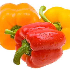 Grow Peppers, How To Grow Vegetables, Growing Peppers, Pepper Recipes, Grow Vegetables, Victory Garden, Growing Veggies, Garden Veggies, Veg Garden